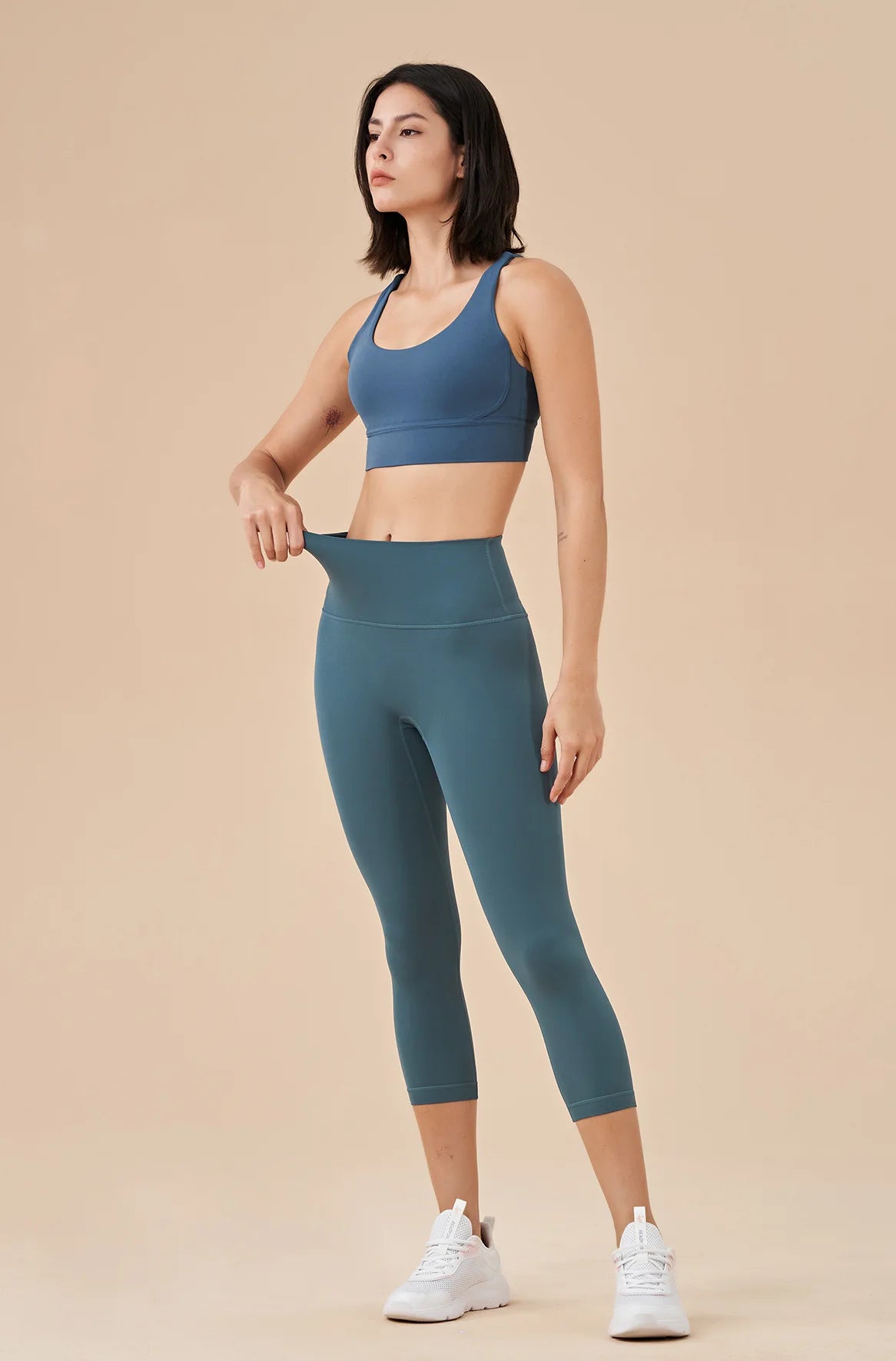 Legging Fitness Feminina com Bolsos – Cintura Alta, Elástica, para Treino e Yoga