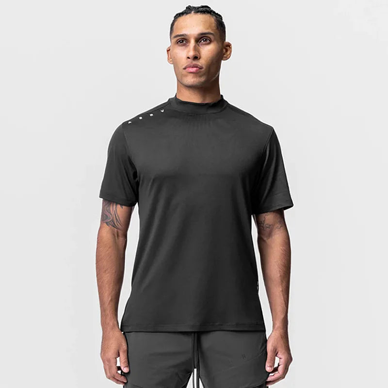 A Camisa Masculina Esportiva com Recorte Lateral é perfeita para os amantes de atividades físicas. Com seu design moderno e recorte lateral, ela oferece maior conforto e mobilidade durante os exercícios. Além disso, seu tecido respirável ajuda a manter o corpo seco e fresco. Ideal para um desempenho impecável.