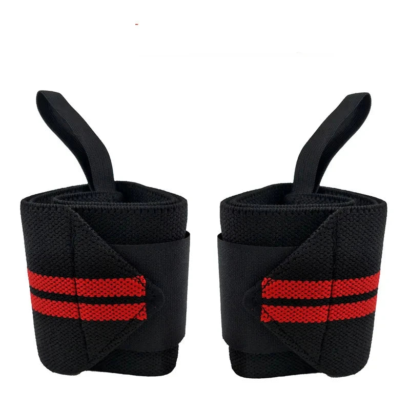 O Protetor de Punho em Elástico foi especialmente desenhado para oferecer suporte e proteção aos punhos durante exercícios físicos, diminuindo o risco de lesões e garantindo maior conforto e segurança. Feito com material de alta qualidade, é flexível e resistente, se adaptando perfeitamente às necessidades do usuário. Adquira já o seu e melhore sua performance nos treinos.