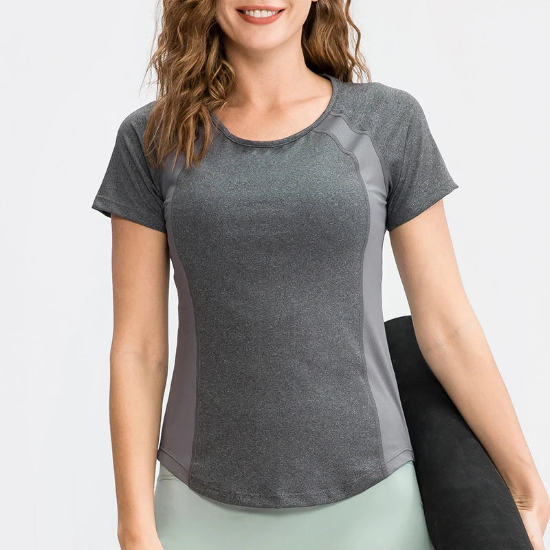 Camiseta Esportiva Feminina - Manga Curta Respirável de Secagem Rápida