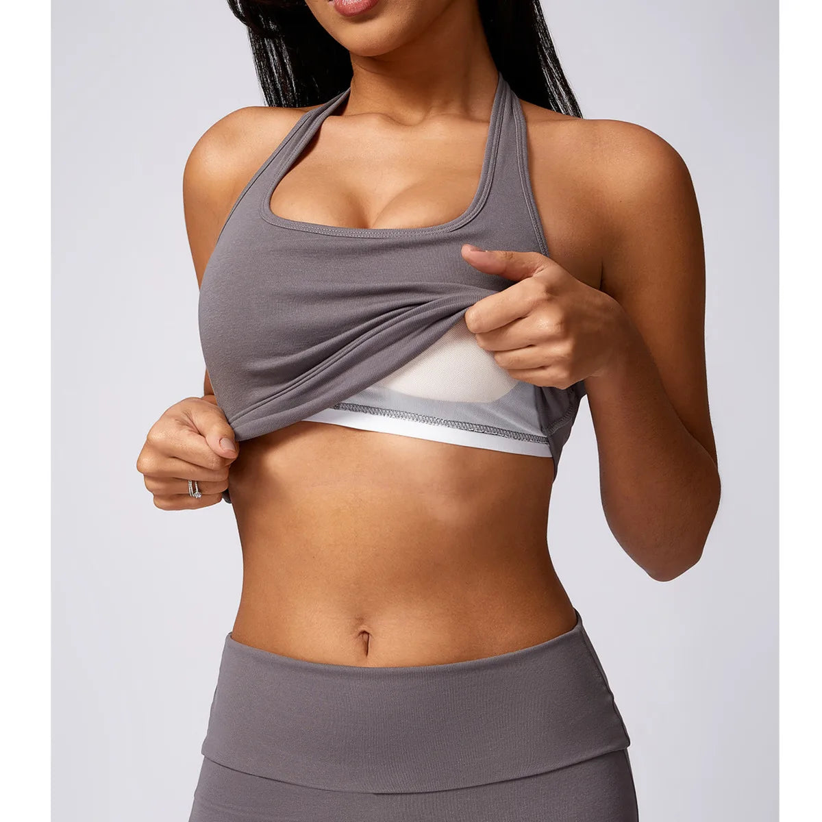 Blusa corta con cuello cruzado