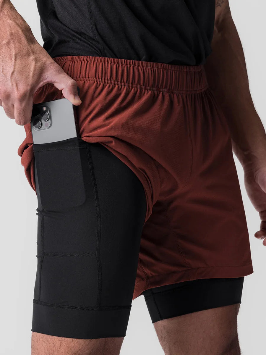 Short Respirável Duplo com Bolso Lateral e Zíper