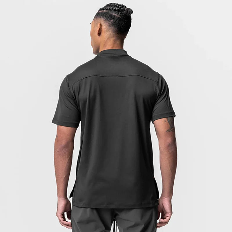 Camisa deportiva con abertura lateral