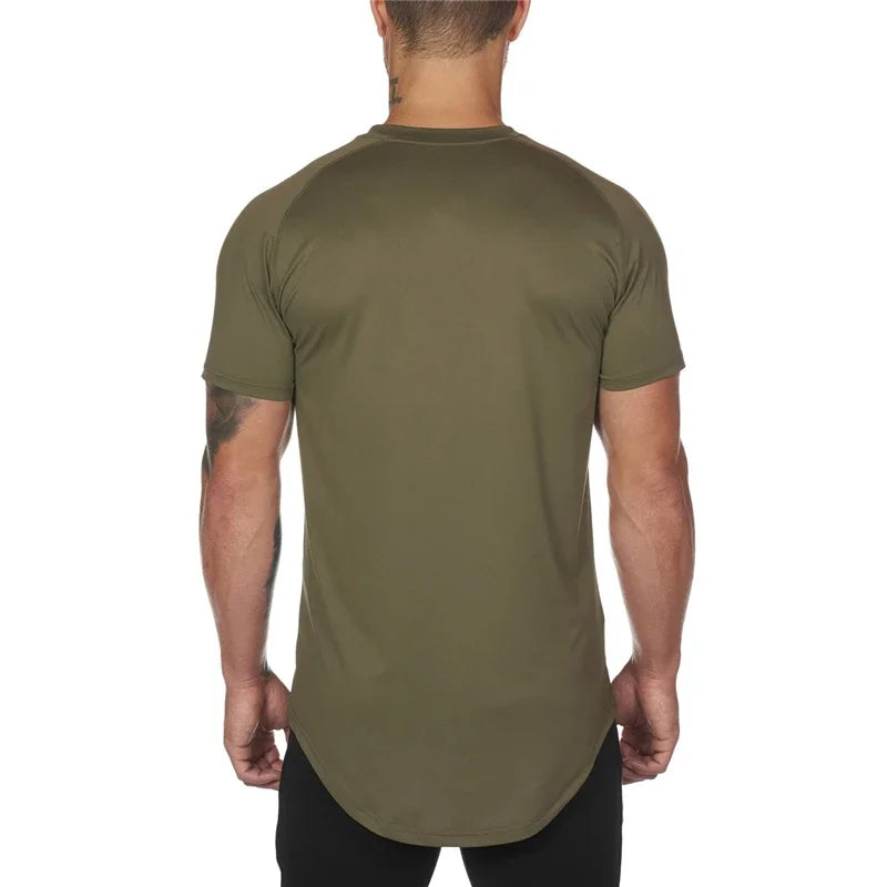 Camiseta Slim Masculina para Academia – Tela Respirável, Secagem Rápida, Ideal para Musculação e Fitness