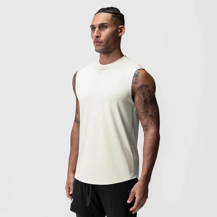 A Camisa Regata Larga é perfeita para os treinos, proporcionando conforto e liberdade de movimento. Seu design masculino e tecnologia de regata permitem ótima ventilação e redução do suor, oferecendo máximo desempenho durante os treinos. Ideal para atletas que buscam excelência em suas atividades físicas.