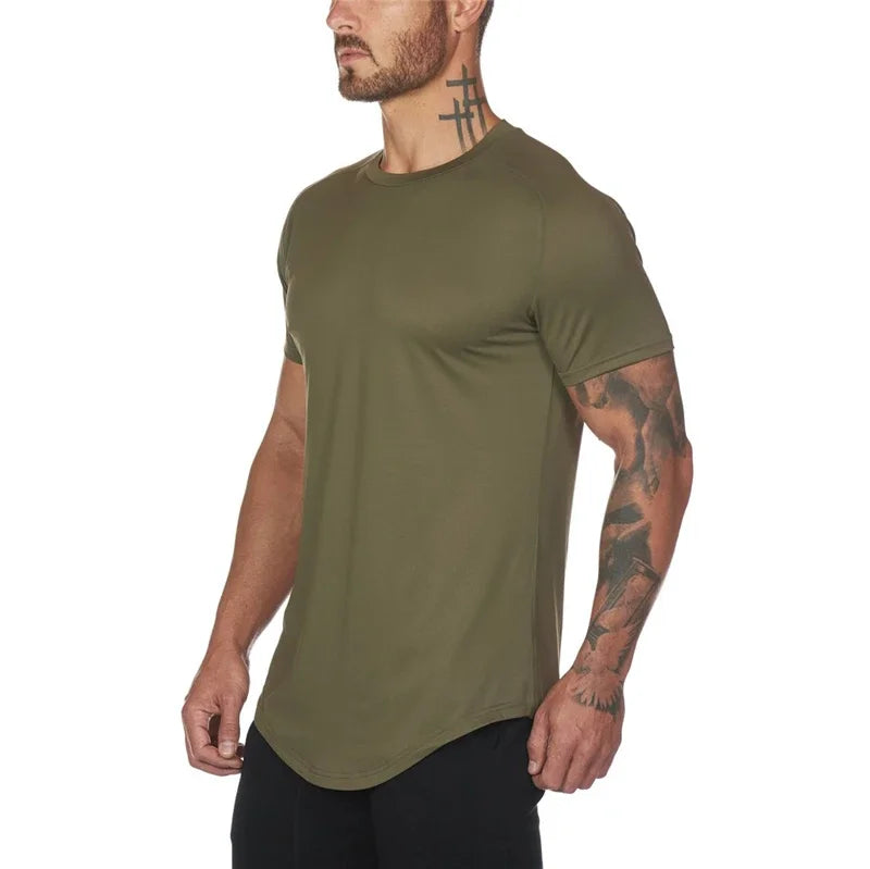 Camiseta Slim Masculina para Academia – Tela Respirável, Secagem Rápida, Ideal para Musculação e Fitness