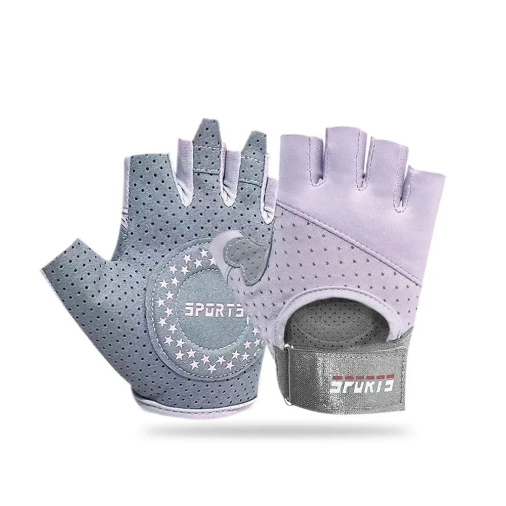 A Luva Respirável de Treino é ideal para atletas que buscam conforto e proteção durante seus treinos. Com material respirável e design ergonômico, ela permite maior movimentação e ventilação para as mãos, garantindo um desempenho sem igual. Tenha o melhor treino com a Luva Respirável de Treino
